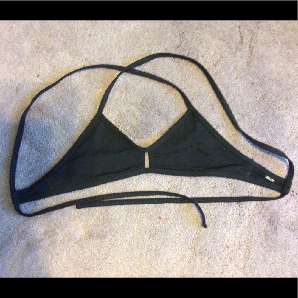 Black jolyn top